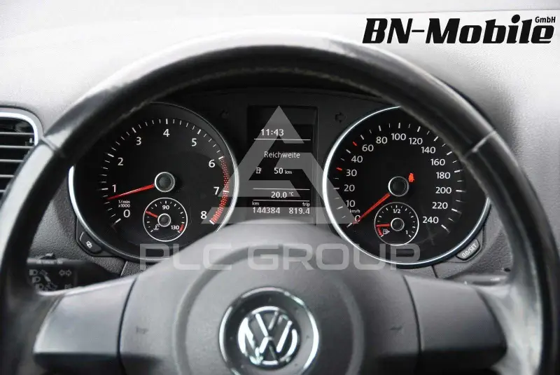 2011 Volkswagen GOLF