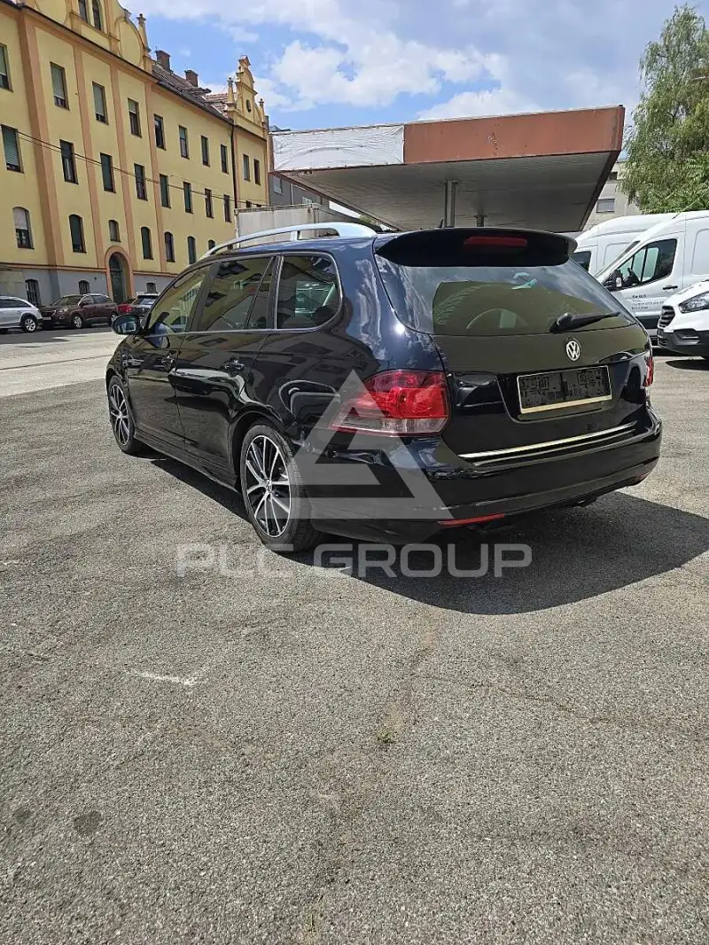 2011 Volkswagen GOLF
