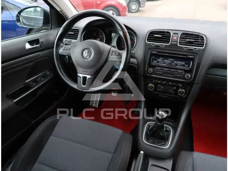 2011 Volkswagen GOLF