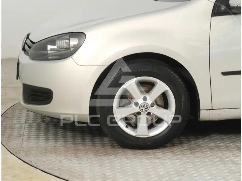 2011 Volkswagen GOLF