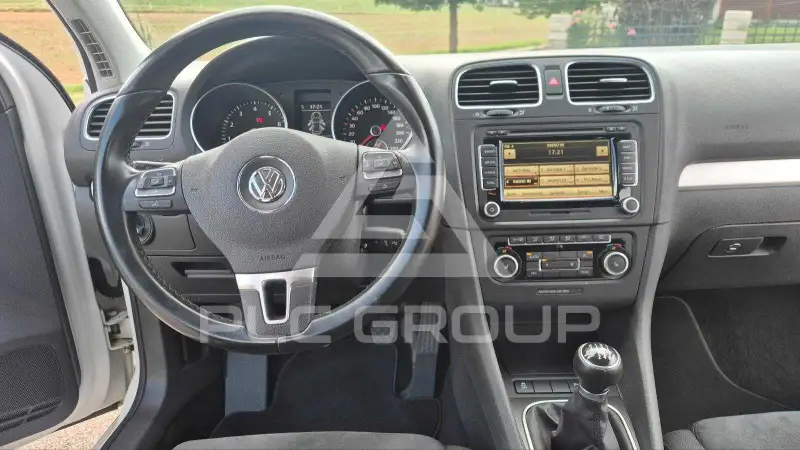 2011 Volkswagen GOLF