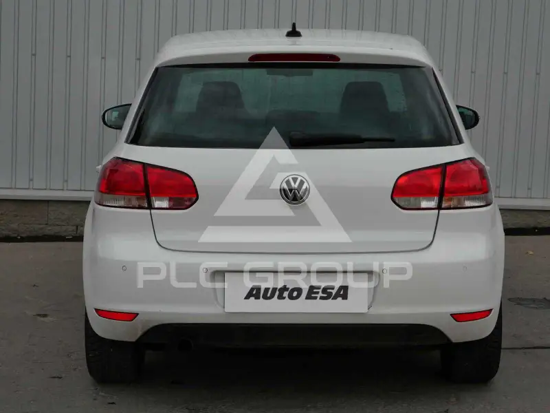 2011 Volkswagen GOLF