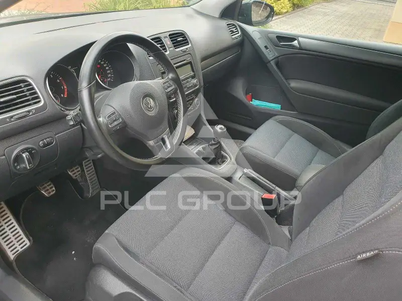 2011 Volkswagen GOLF