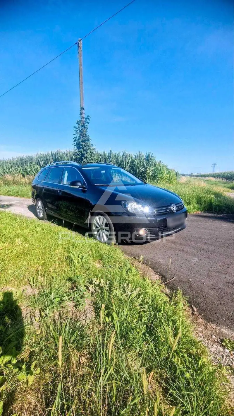 2011 Volkswagen GOLF