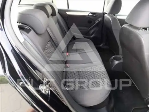 2011 Volkswagen GOLF