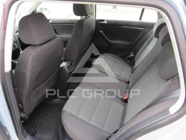 2011 Volkswagen GOLF