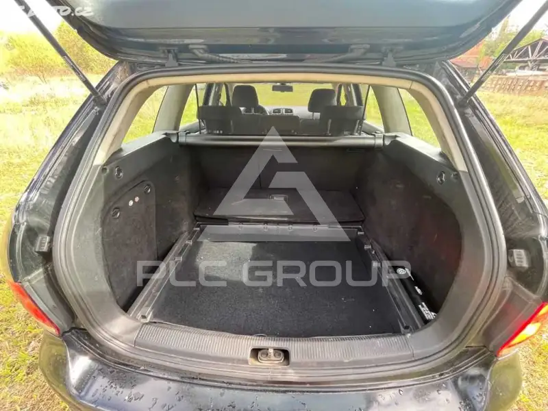 2011 Volkswagen GOLF