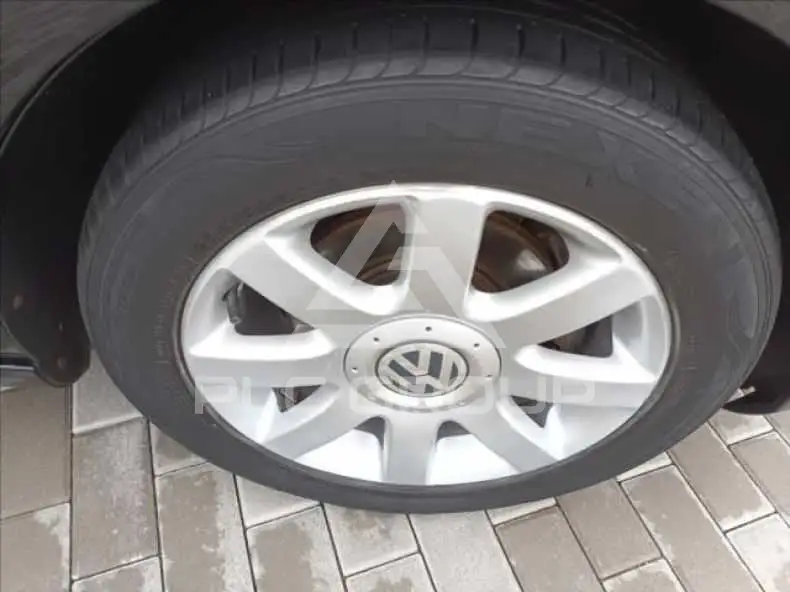 2011 Volkswagen GOLF