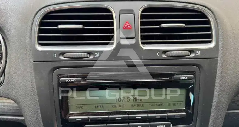 2011 Volkswagen GOLF