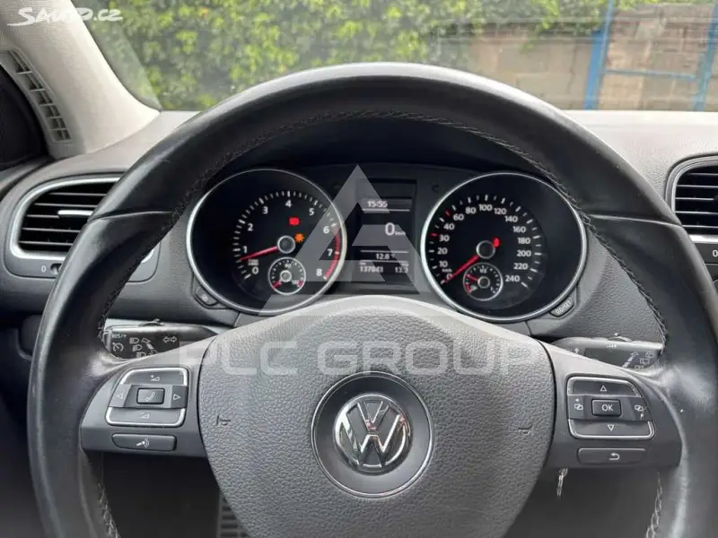 2011 Volkswagen GOLF