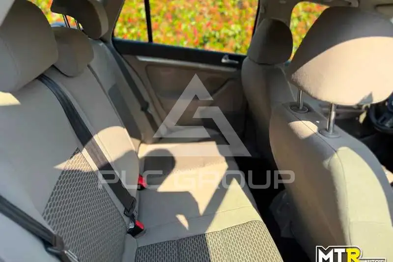 2011 Volkswagen GOLF