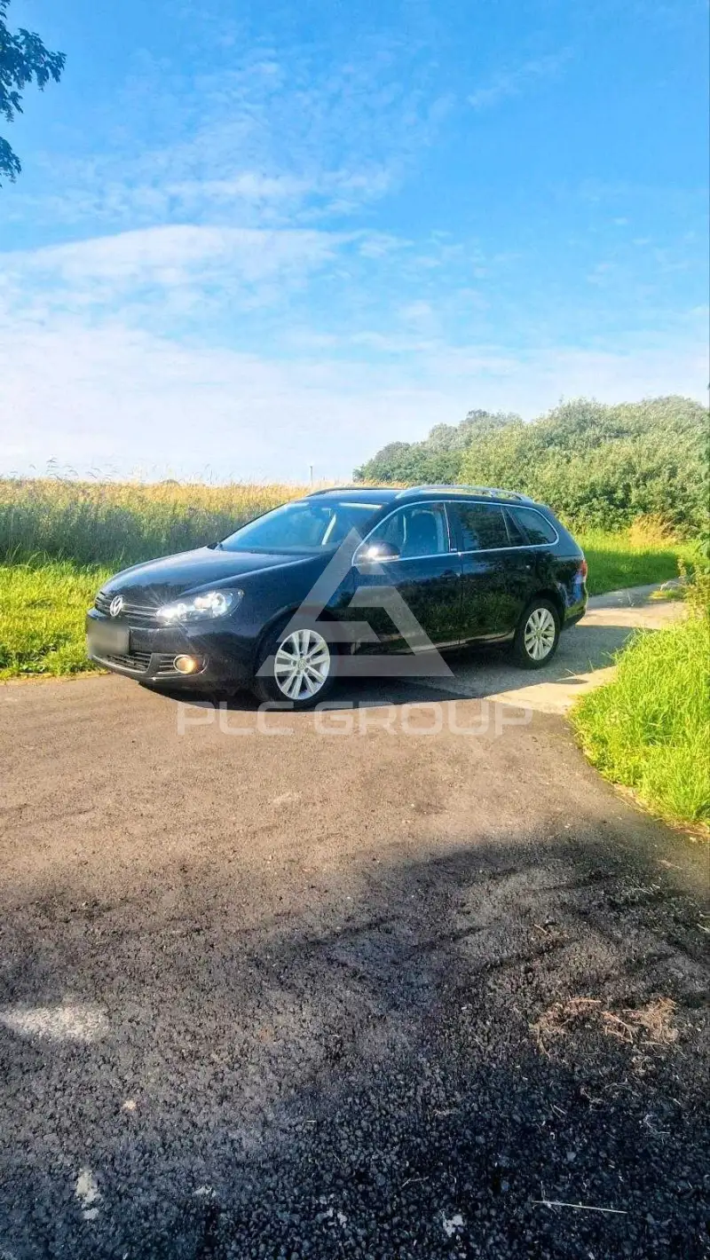 2011 Volkswagen GOLF