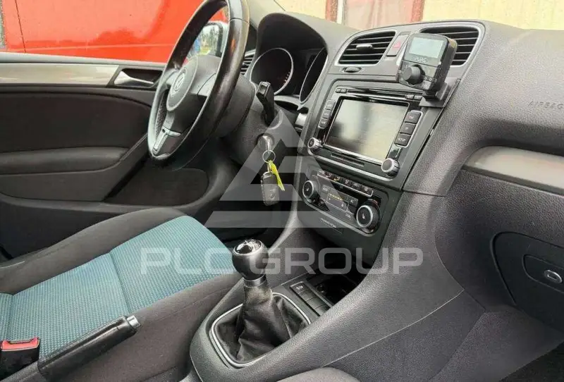 2011 Volkswagen GOLF