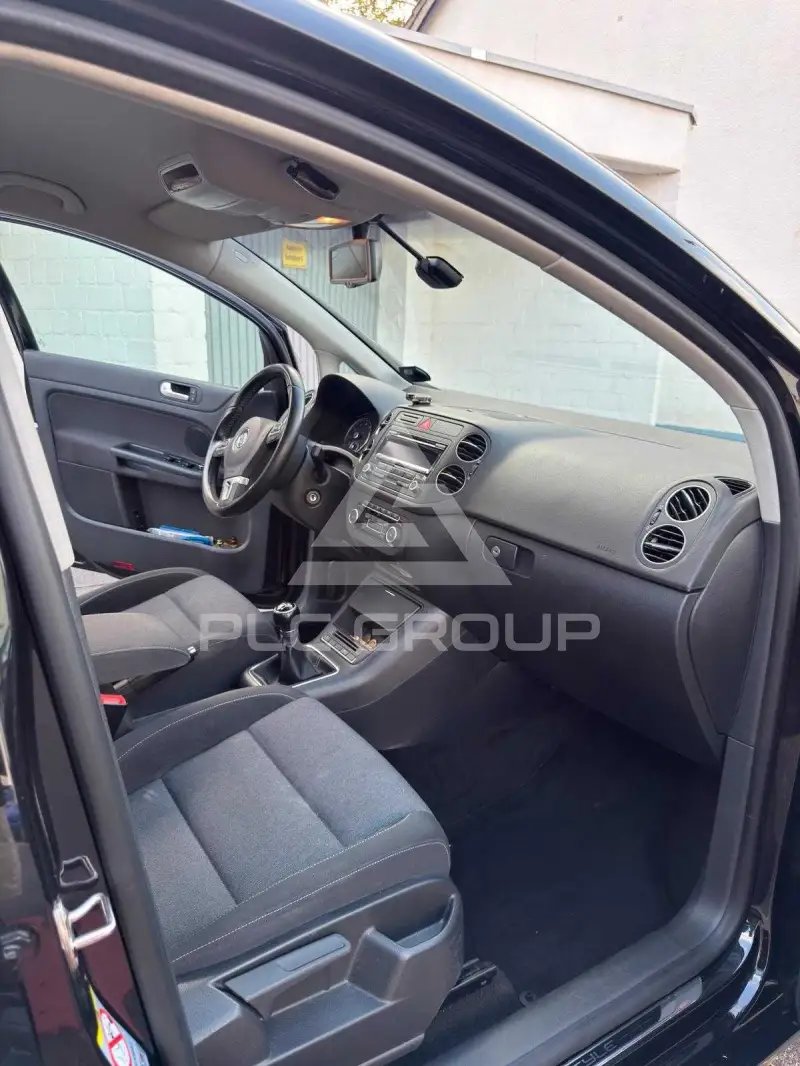 2011 Volkswagen GOLF