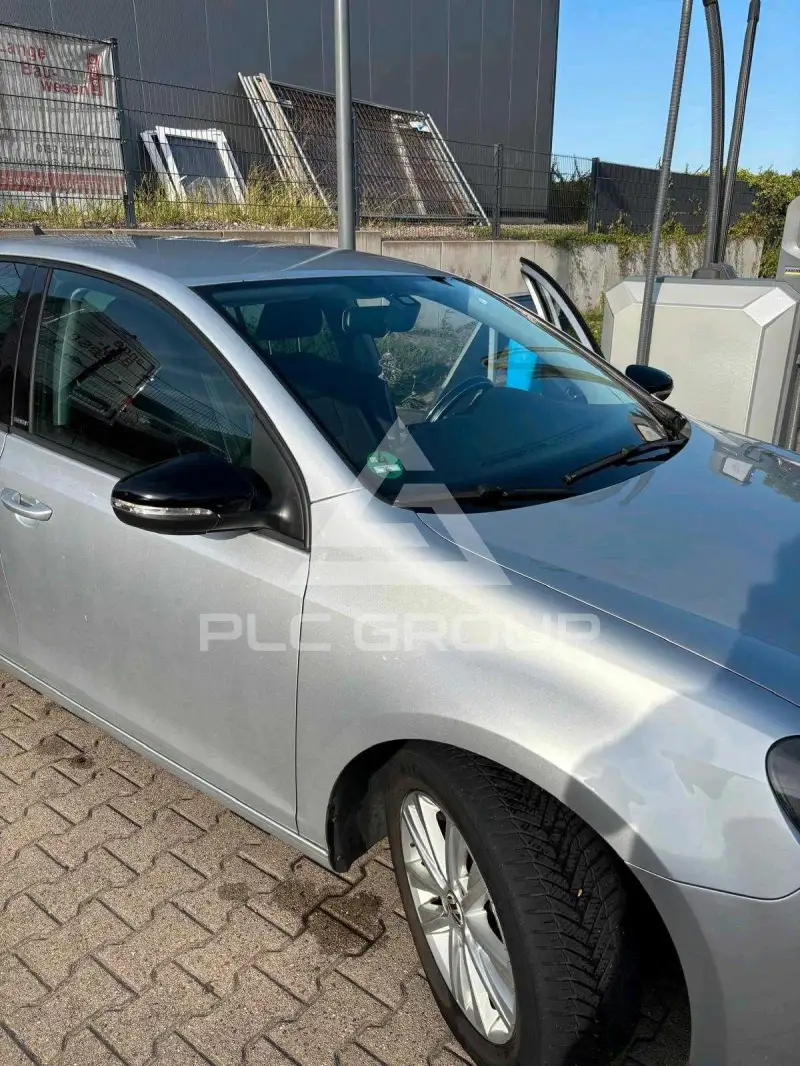 2011 Volkswagen GOLF
