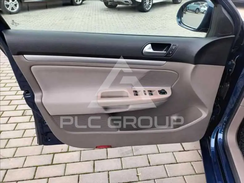 2011 Volkswagen GOLF