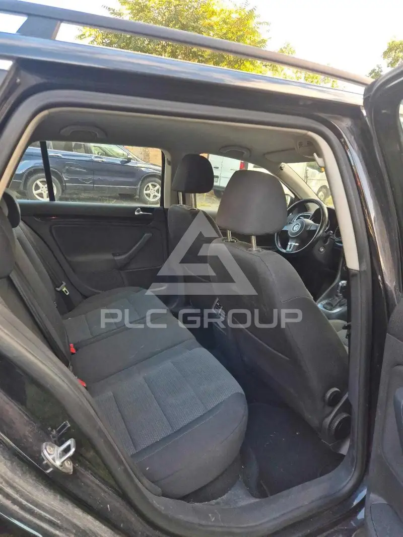 2011 Volkswagen GOLF