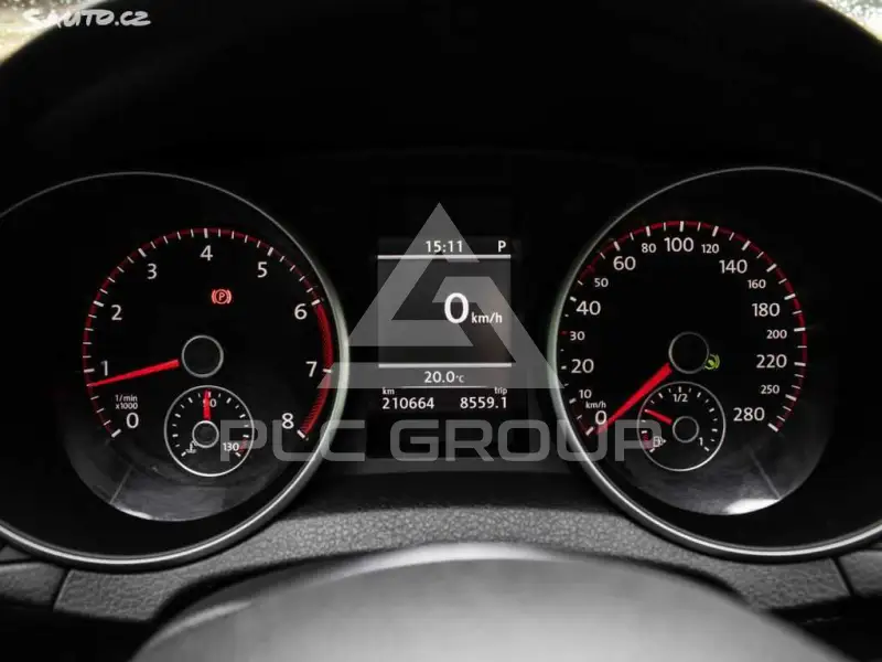2011 Volkswagen GOLF