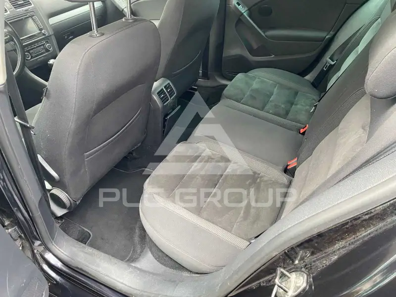 2011 Volkswagen GOLF