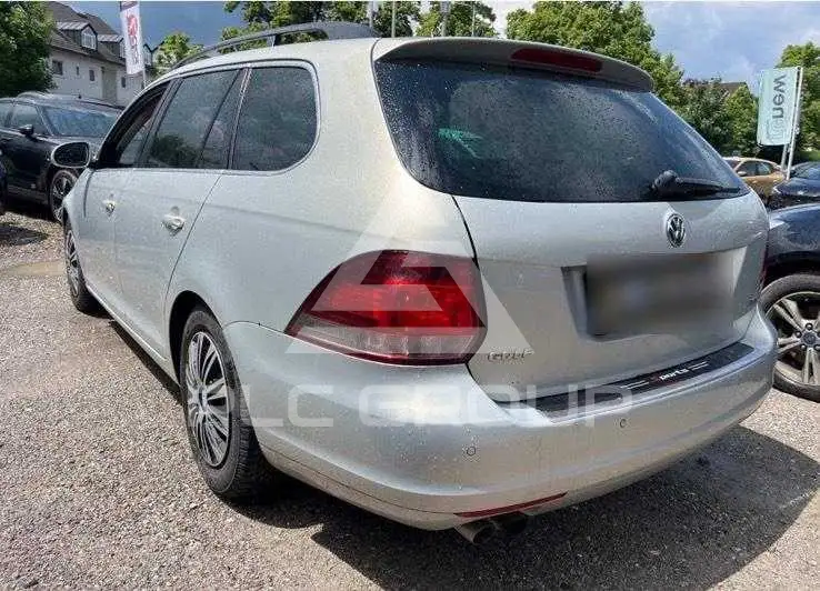 2011 Volkswagen GOLF