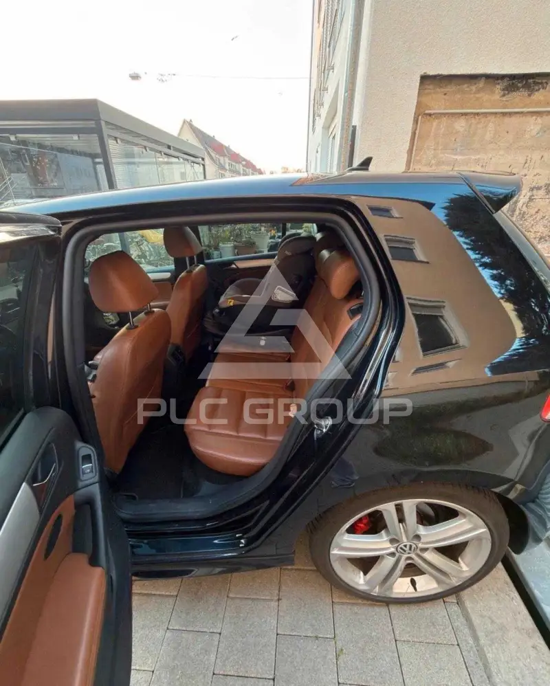 2011 Volkswagen GOLF
