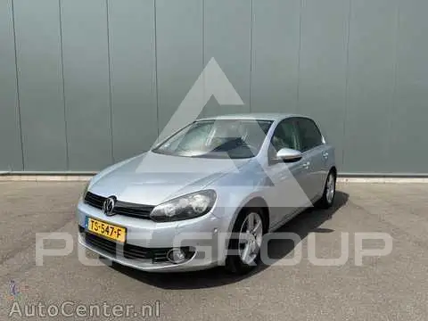 2011 Volkswagen GOLF