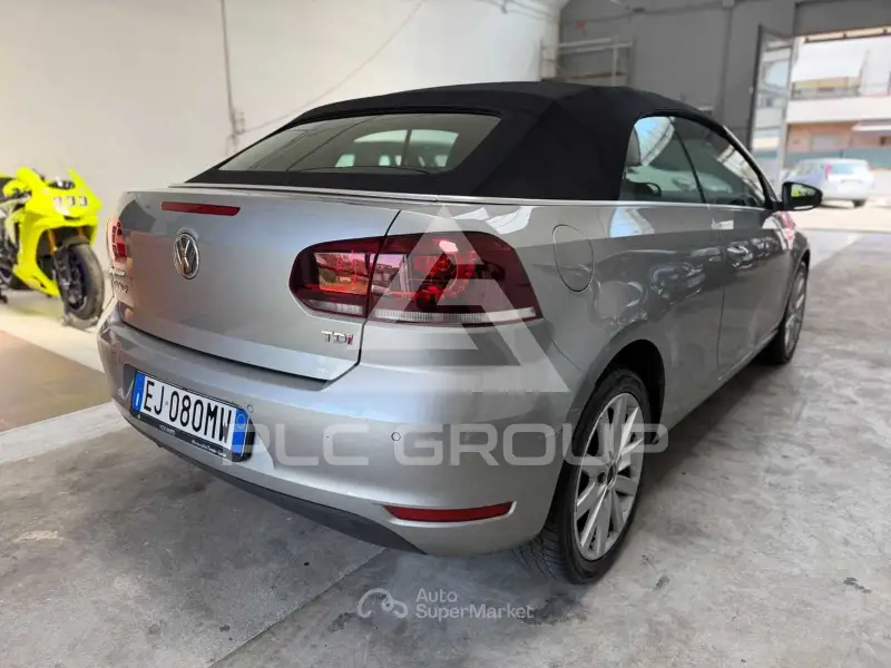 2011 Volkswagen GOLF
