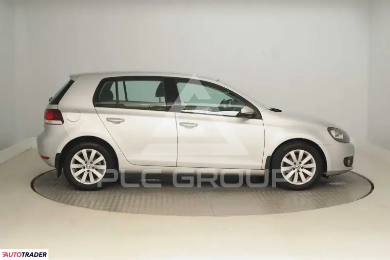 2011 Volkswagen GOLF