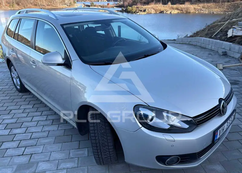 2011 Volkswagen GOLF
