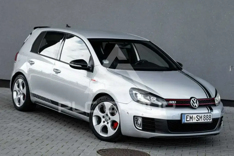 2011 Volkswagen GOLF