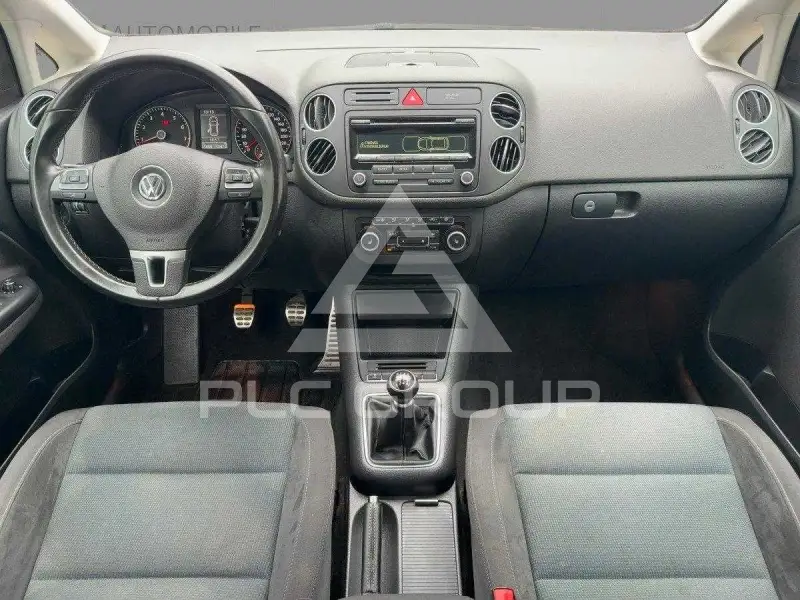 2011 Volkswagen GOLF