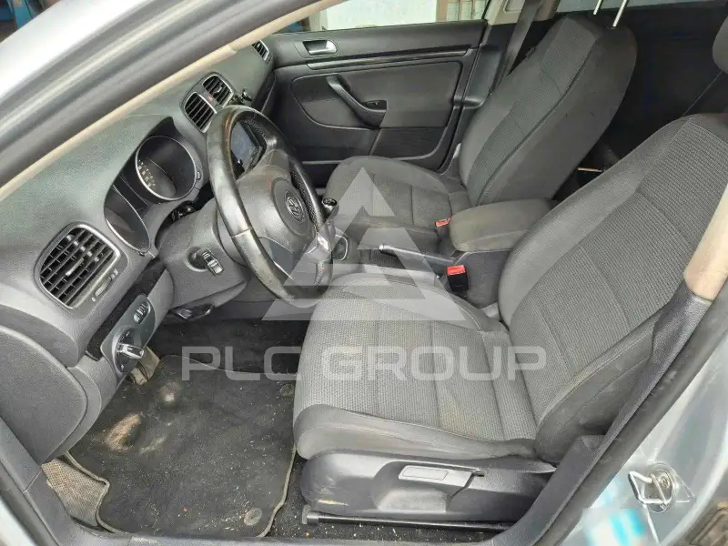 2011 Volkswagen GOLF