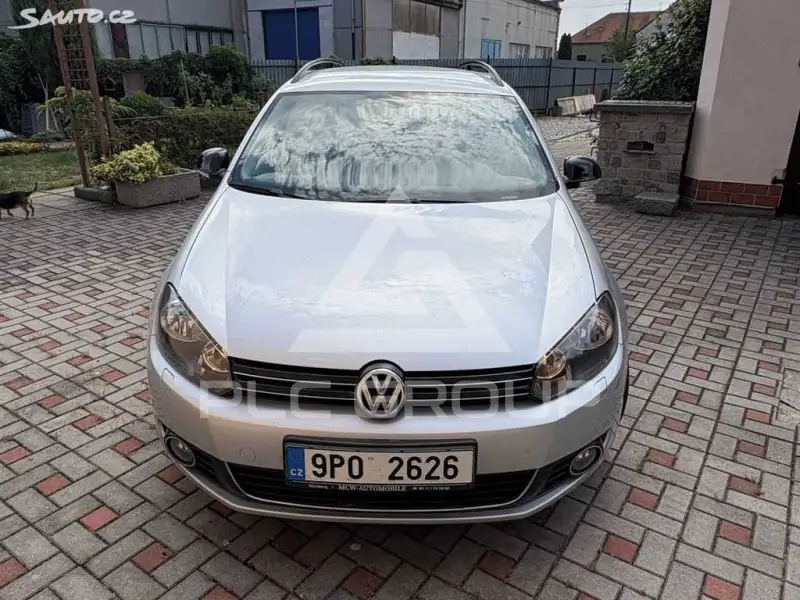 2011 Volkswagen GOLF