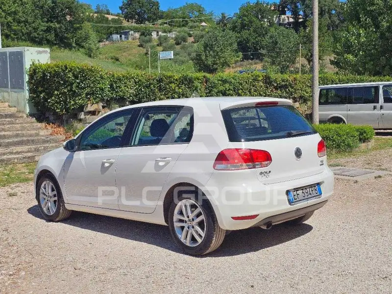 2011 Volkswagen GOLF