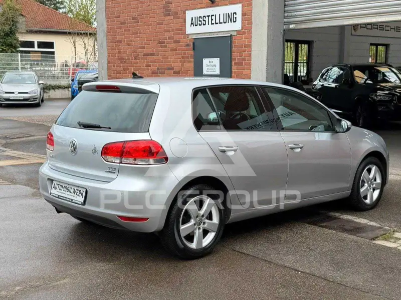 2011 Volkswagen GOLF