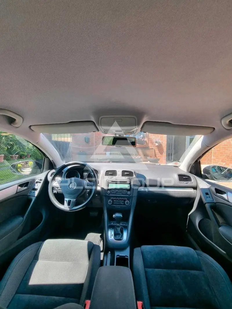 2011 Volkswagen GOLF