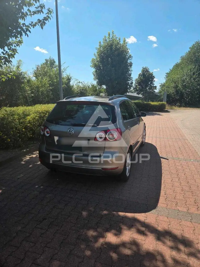 2011 Volkswagen GOLF