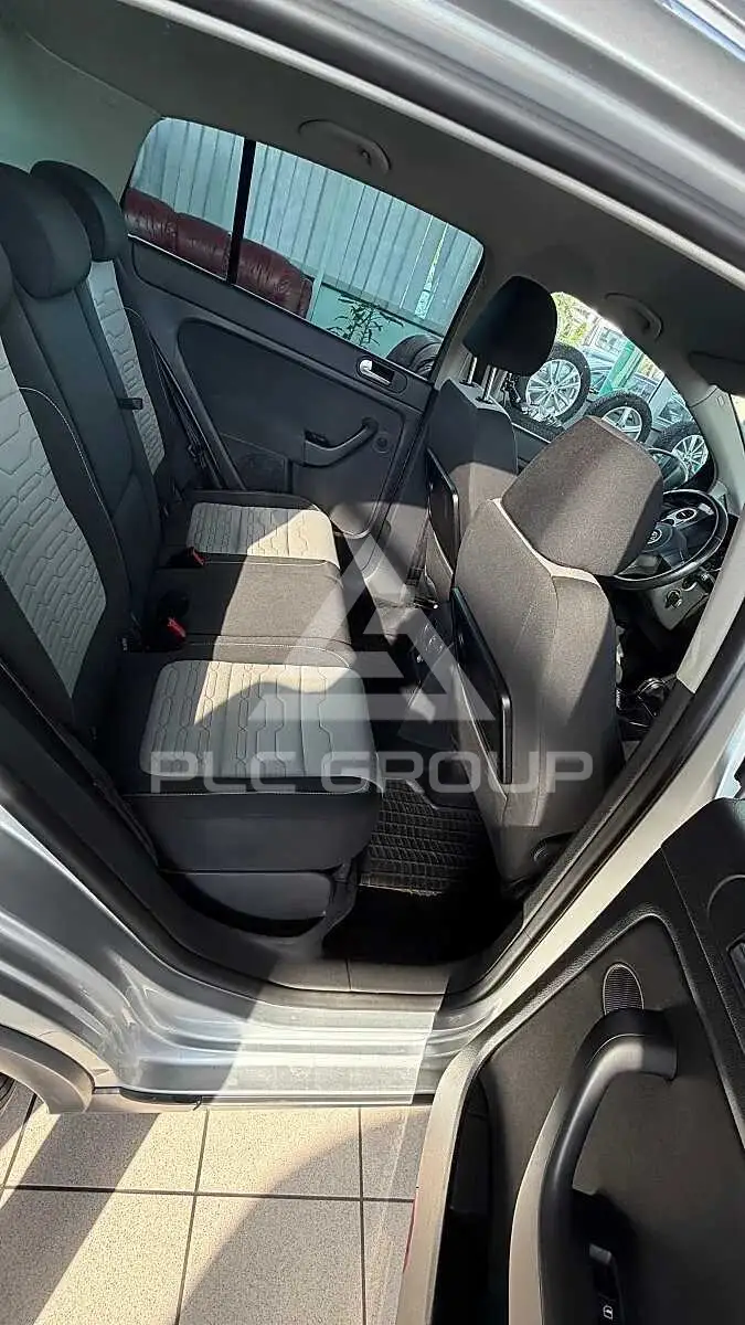 2011 Volkswagen GOLF