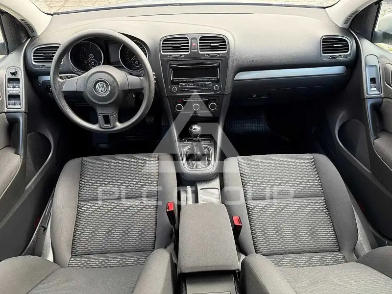 2011 Volkswagen GOLF