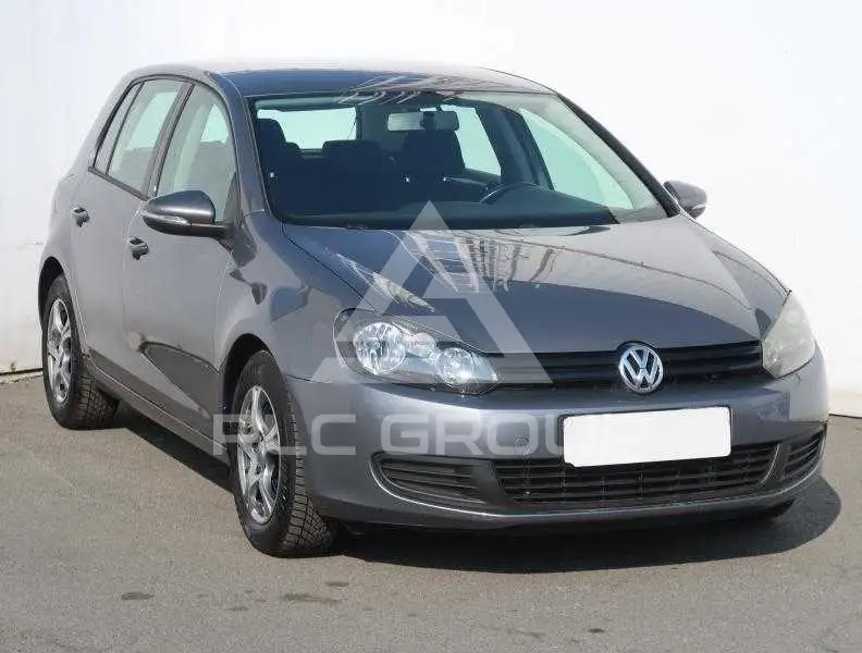 2011 Volkswagen GOLF