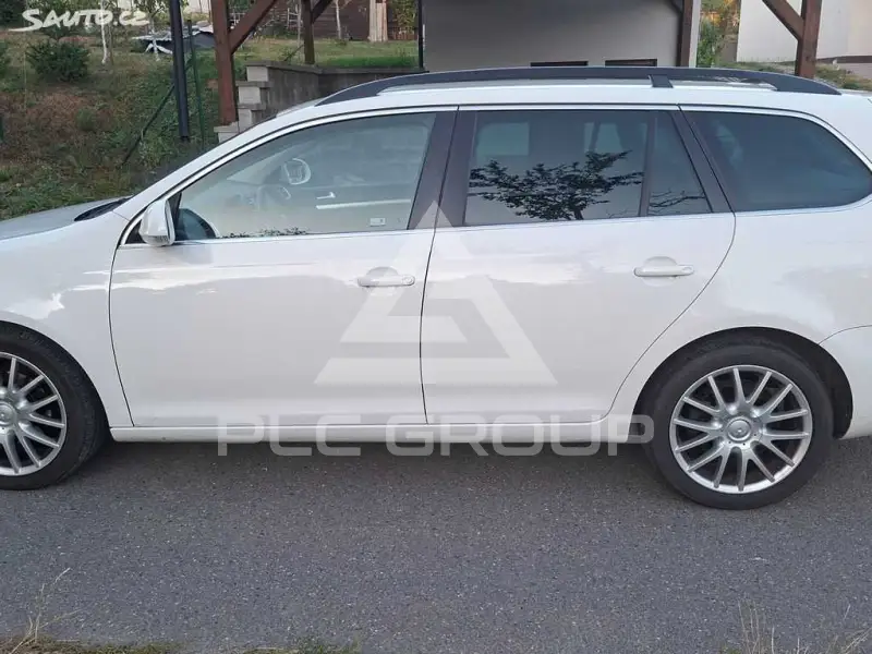 2011 Volkswagen GOLF