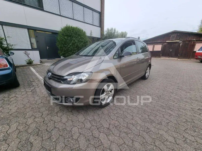 2011 Volkswagen GOLF