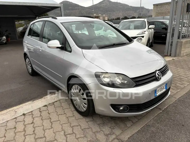2011 Volkswagen GOLF