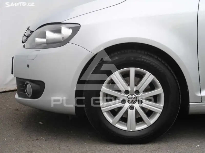 2011 Volkswagen GOLF