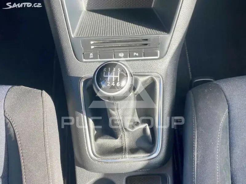 2011 Volkswagen GOLF