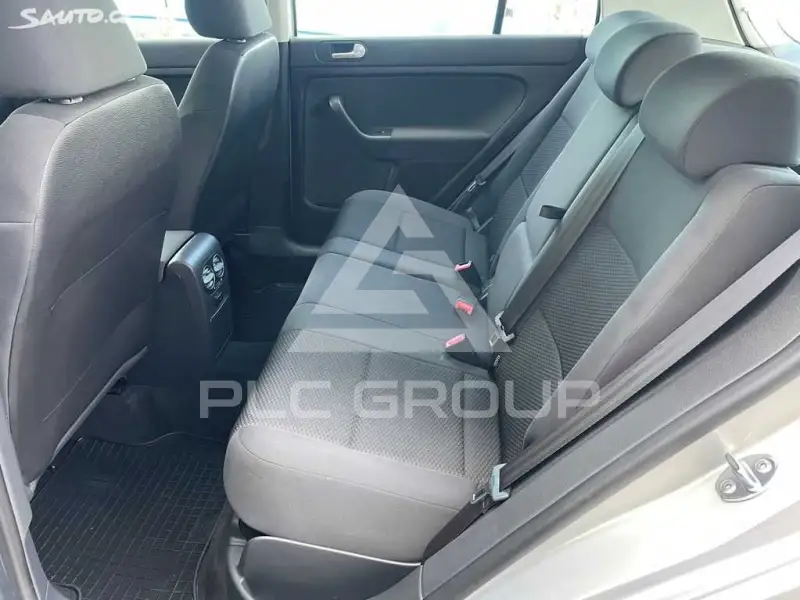 2011 Volkswagen GOLF