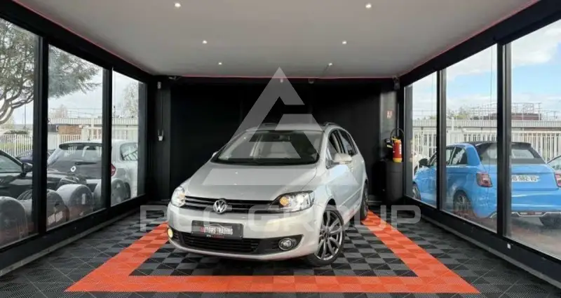 2011 Volkswagen GOLF