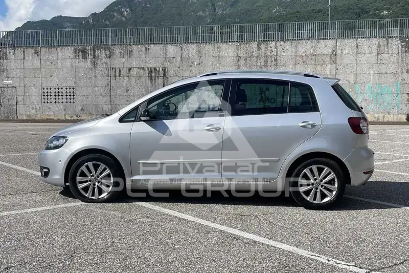 2011 Volkswagen GOLF