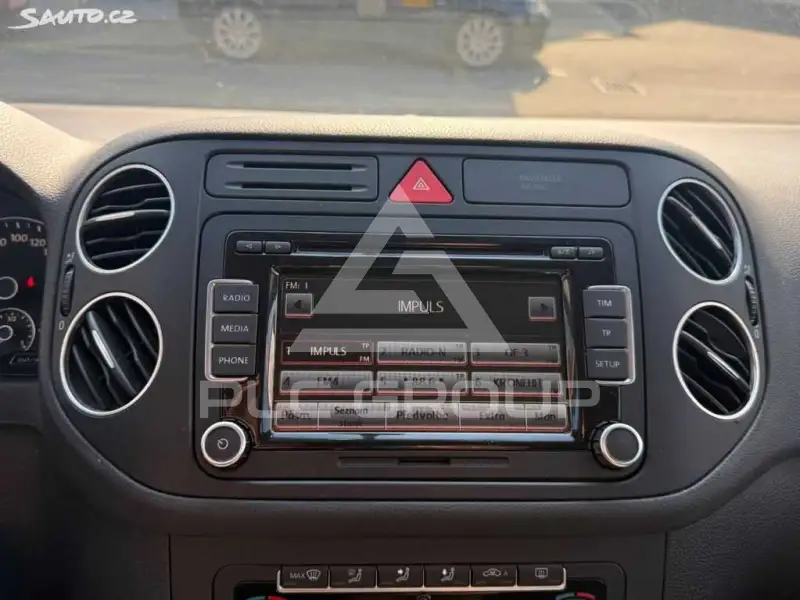 2011 Volkswagen GOLF