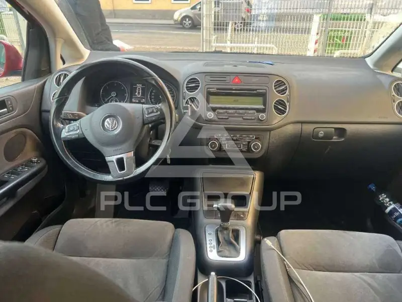 2011 Volkswagen GOLF